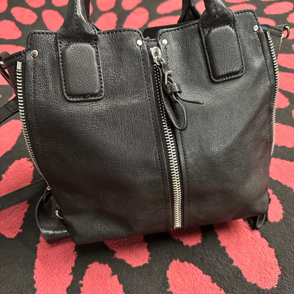 Kenneth Cole Black Leather Women's Bag